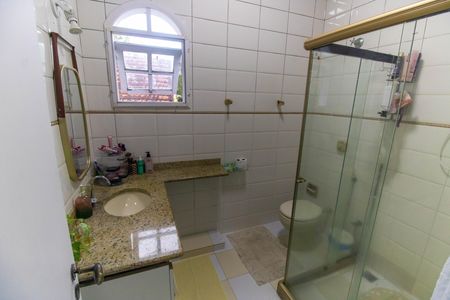 Banheiro da Suíte de casa de condomínio à venda com 3 quartos, 523m² em Itaipu, Niterói