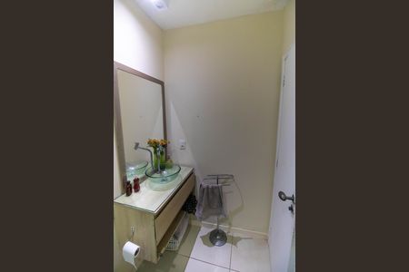 Casa de condomínio à venda com 523m², 3 quartos e 2 vagasBanheiro Social