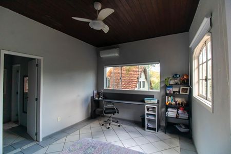 Casa de condomínio à venda com 523m², 3 quartos e 2 vagasSuíte 
