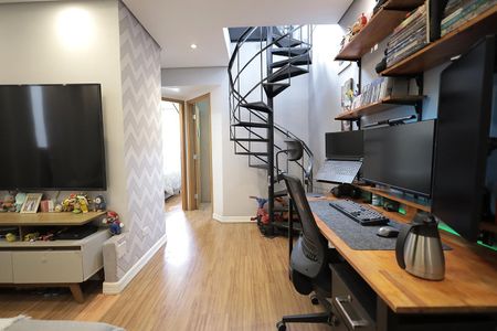 Sala de apartamento à venda com 2 quartos, 80m² em Vila Silvestre, Santo André