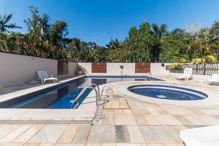 Apartamento para alugar com 68m², 2 quartos e 1 vagaPiscina