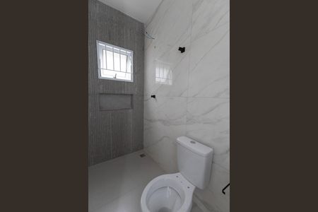 Banheiro  de apartamento para alugar com 1 quarto, 35m² em Vila Medeiros, São Paulo