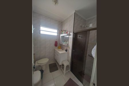 Casa à venda com 151m², 2 quartos e 2 vagasBanheiro