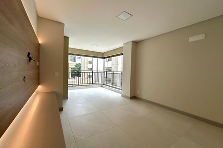 Sala de apartamento para alugar com 3 quartos, 126m² em Centro, Florianópolis