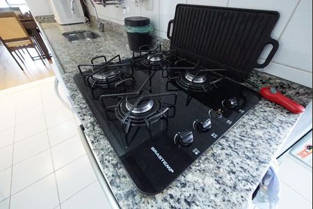 Apartamento à venda com 83m², 3 quartos e 2 vagasCozinha