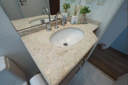 Apartamento à venda com 83m², 3 quartos e 2 vagasSuíte 
