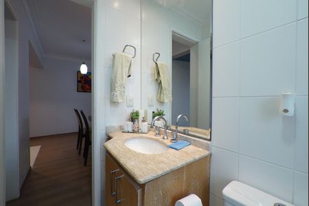 Banheiro de apartamento para alugar com 3 quartos, 83m² em Vila São José, São Paulo