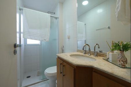 Apartamento à venda com 83m², 3 quartos e 2 vagasSuíte 