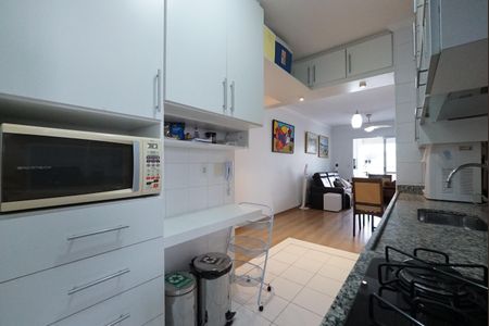 Apartamento à venda com 83m², 3 quartos e 2 vagasCozinha