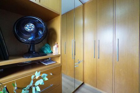 Apartamento à venda com 83m², 3 quartos e 2 vagasQuarto 1