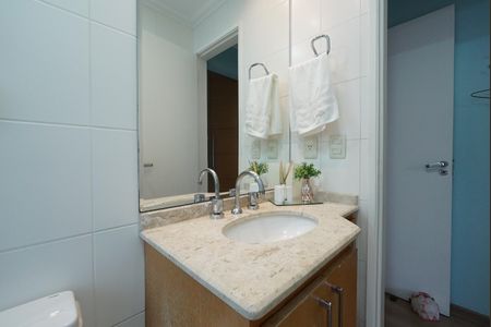 Apartamento à venda com 83m², 3 quartos e 2 vagasSuíte 