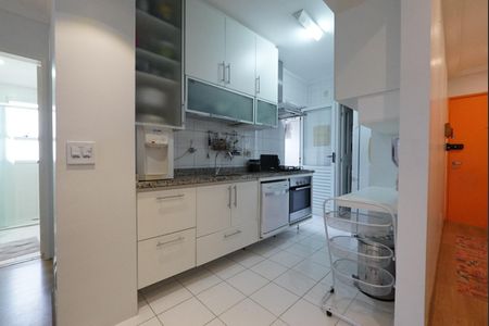 Apartamento à venda com 83m², 3 quartos e 2 vagasCozinha