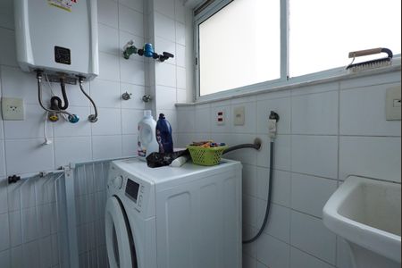 Apartamento à venda com 83m², 3 quartos e 2 vagasÁrea de Serviço