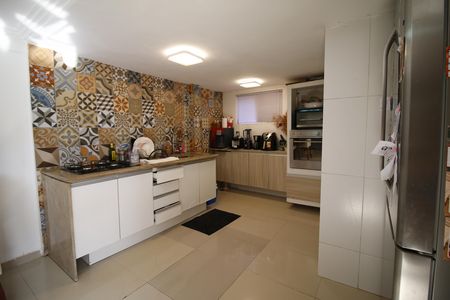 Cozinha de casa de condomínio para alugar com 2 quartos, 70m² em Itanhangá, Rio de Janeiro