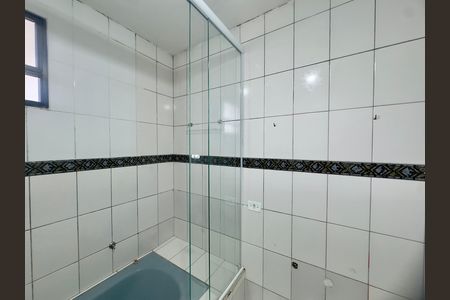 Casa para alugar com 90m², 3 quartos e 1 vaga Casa para alugar com 90m², 3 quartos e 1 vagaBanheiro 2