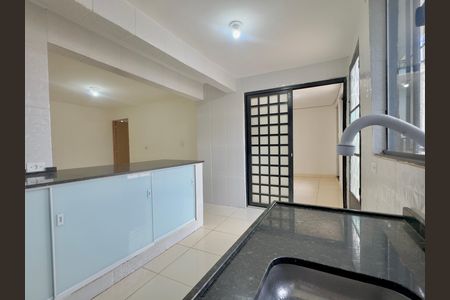 Casa para alugar com 90m², 3 quartos e 1 vaga Casa para alugar com 90m², 3 quartos e 1 vagaCozinha