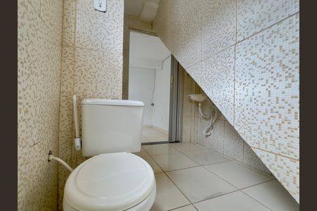 Casa para alugar com 90m², 3 quartos e 1 vaga Casa para alugar com 90m², 3 quartos e 1 vagaBanheiro 1