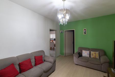 Sala de casa para alugar com 2 quartos, 120m² em Jardim Santana, São Paulo