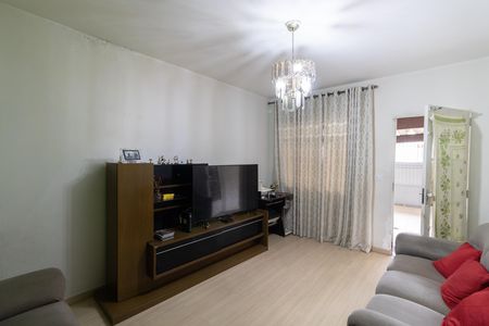 Casa para alugar com 2 quartos, 120m² em Jardim Santana, São Paulo