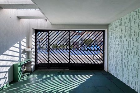 Garagem de casa à venda com 3 quartos, 160m² em Belenzinho, São Paulo