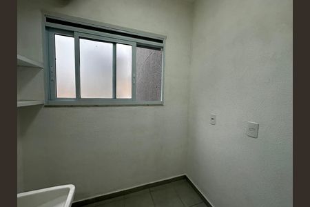 Apartamento para alugar com 72m², 3 quartos e 2 vagas Apartamento para alugar com 72m², 3 quartos e 2 vagasÁrea de Serviço