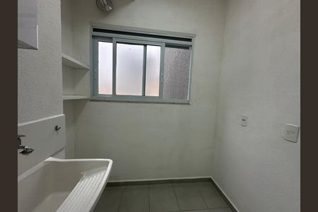 Apartamento para alugar com 72m², 3 quartos e 2 vagas Apartamento para alugar com 72m², 3 quartos e 2 vagasÁrea de Serviço