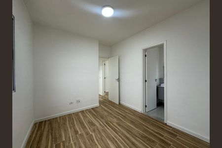 Apartamento para alugar com 72m², 3 quartos e 2 vagas Apartamento para alugar com 72m², 3 quartos e 2 vagasSuíte
