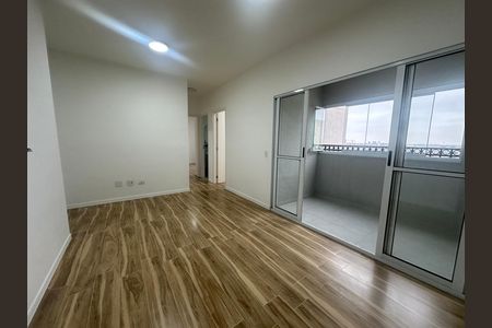 Apartamento para alugar com 72m², 3 quartos e 2 vagas Apartamento para alugar com 72m², 3 quartos e 2 vagasSala