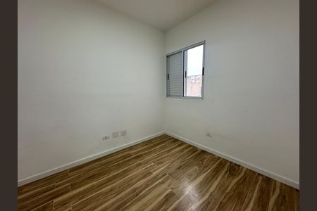 Quarto 2 de apartamento para alugar com 3 quartos, 72m² em Jardim Maria Helena, Barueri