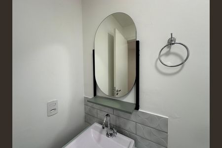 Apartamento para alugar com 72m², 3 quartos e 2 vagas Apartamento para alugar com 72m², 3 quartos e 2 vagasBanheiro da Suíte