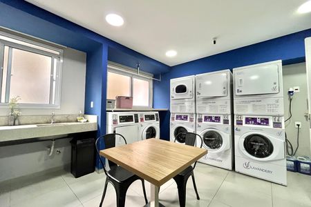 Apartamento à venda com 26m², 1 quarto e sem vaga Apartamento à venda com 26m², 1 quarto e sem vagaÁrea comum - Lavanderia