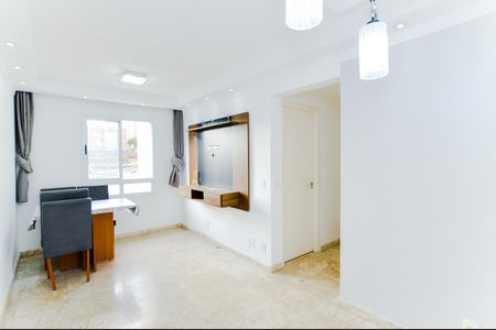 Sala de apartamento para alugar com 2 quartos, 49m² em Centro, Guarulhos