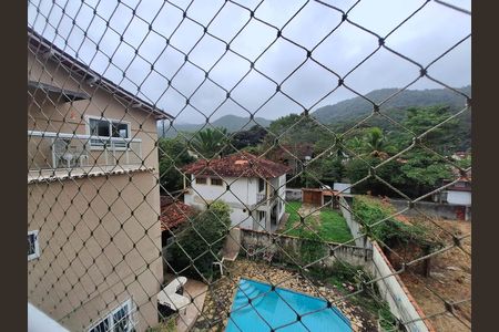 Vista de casa à venda com 6 quartos, 371m² em Engenho do Mato, Niterói