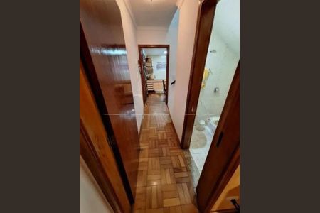 Casa à venda com 3 quartos, 136m² em Campo Grande, São Paulo