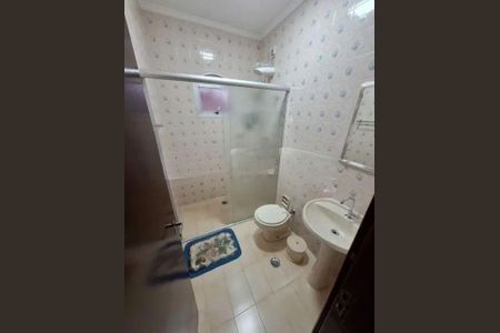 Casa à venda com 3 quartos, 136m² em Campo Grande, São Paulo