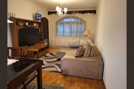 Casa à venda com 3 quartos, 136m² em Campo Grande, São Paulo