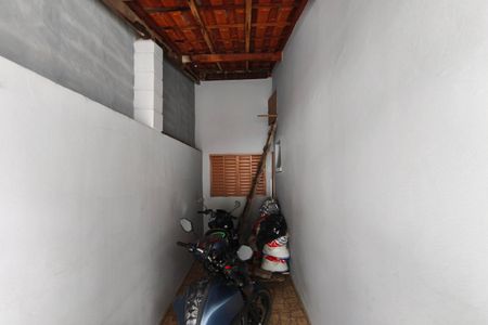 Casa à venda com 210m², 3 quartos e 2 vagasQuintal 