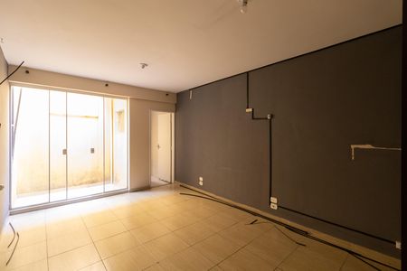 Casa para alugar com 4 quartos, 133m² em Fazenda Aricanduva, São Paulo