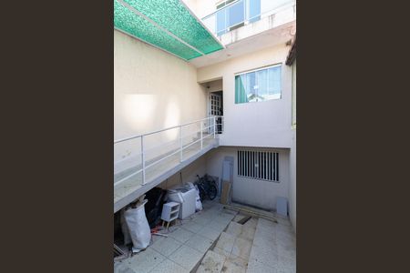 Garagem de casa para alugar com 4 quartos, 133m² em Fazenda Aricanduva, São Paulo