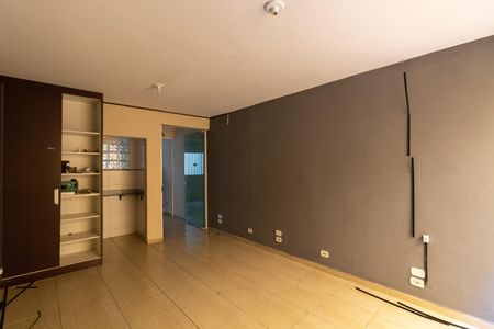 Casa para alugar com 4 quartos, 133m² em Fazenda Aricanduva, São Paulo