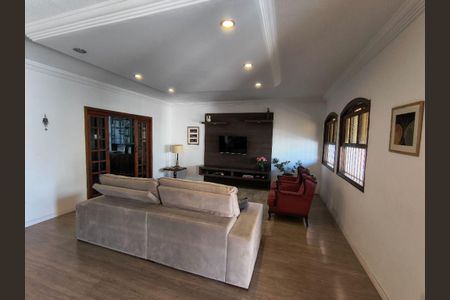 Casa à venda com 4 quartos, 390m² em Jardim Santa Genebra, Campinas