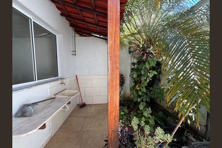 Área de Serviço de casa para alugar com 2 quartos, 48m² em Bom Sossego, Ribeirão das Neves