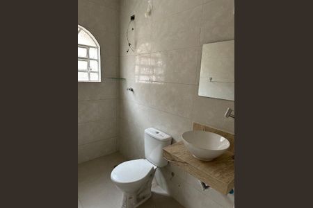 Casa à venda com 4 quartos, 216m² em Vila Guarani, São Paulo