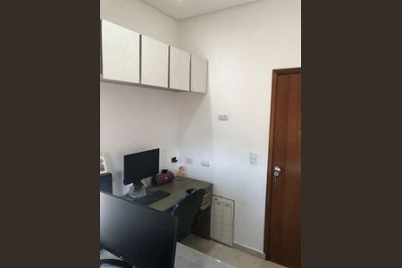 Casa à venda com 121m², 3 quartos e 2 vagas