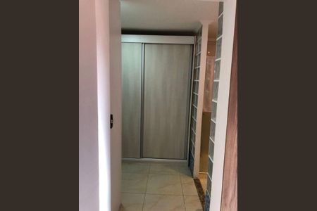 Casa à venda com 121m², 3 quartos e 2 vagas