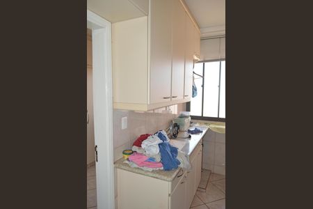 Área de Serviço de apartamento para alugar com 3 quartos, 133m² em Vila Seixas, Ribeirão Preto