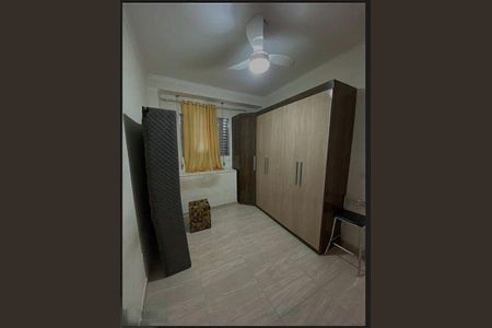Casa à venda com 6 quartos, 125m² em Vila Carmosina, São Paulo