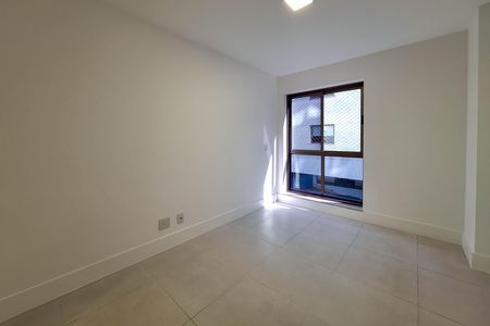 Apartamento para alugar com 120m², 3 quartos e 2 vagas Apartamento para alugar com 120m², 3 quartos e 2 vagasSuíte 1