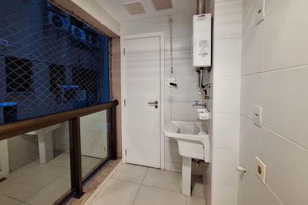 Área de Serviço de apartamento para alugar com 3 quartos, 120m² em Charitas, Niterói