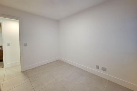 Apartamento para alugar com 120m², 3 quartos e 2 vagas Apartamento para alugar com 120m², 3 quartos e 2 vagasQuarto 1